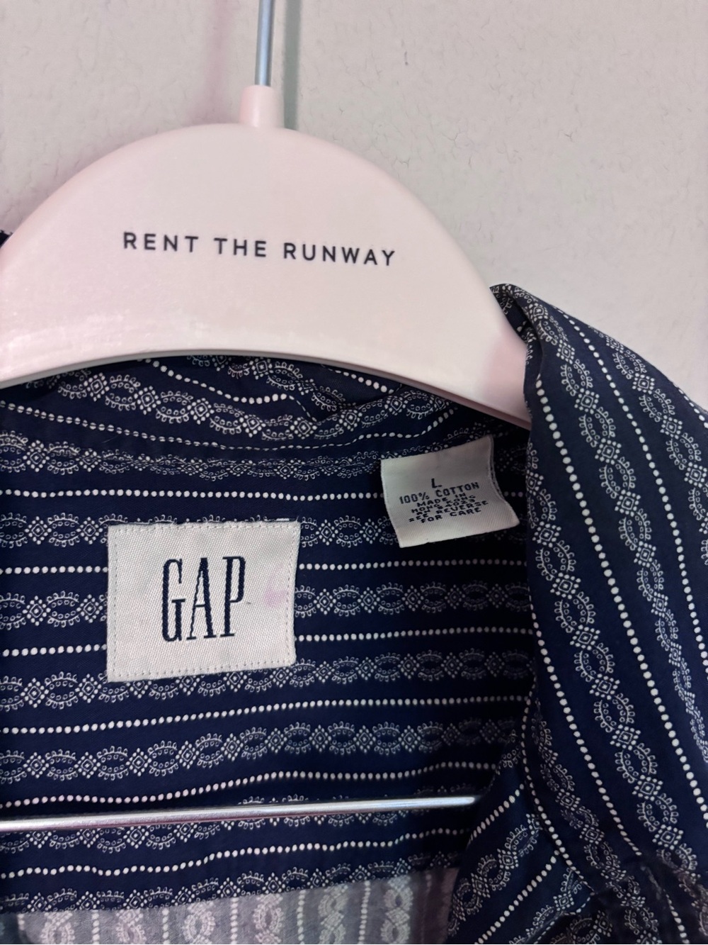 GAP - Men's Navy Striped Short-Sleeve Button-Down Shirt - size L - Picture 3 of 4